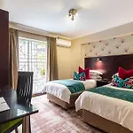 Signal Hill Lodge
